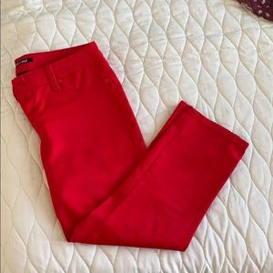 Red Capris